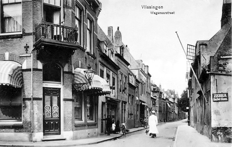 Bestand:Wagenaarstraat ca. 1920.jpg