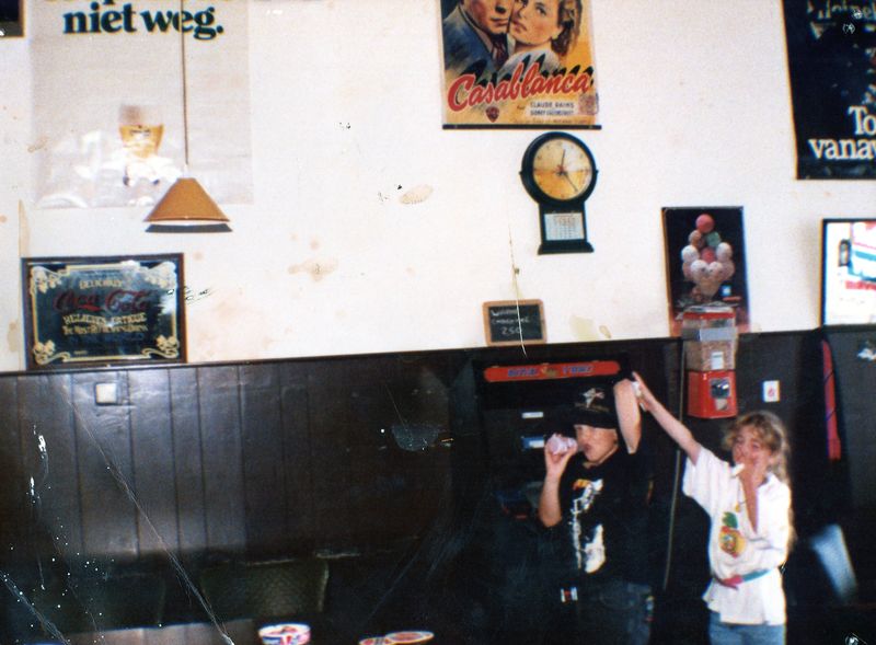 Bestand:Evert Marco en nanda 1988.jpg