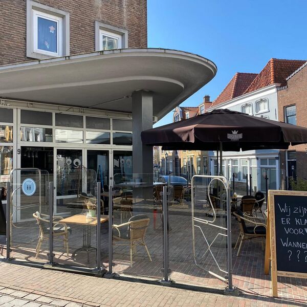 Bestand:No 9 terras 2022.jpg