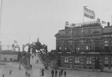 But 1894 - 10140.jpg