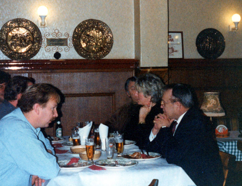 Bestand:Internationaal etentje 1993.jpg