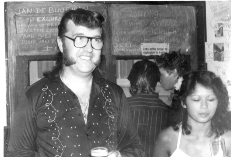 Bestand:Stoof John Hoek en onbekend.jpg